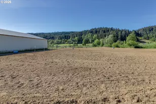 5143 Umpqua Hwy 99, Drain, OR 97435 - Photo 15