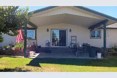 865 E Kennedy Ave, Hermiston, OR 97838 - Photo 11