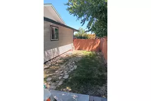 865 E Kennedy Ave, Hermiston, OR 97838 - Photo 27
