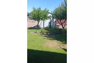 865 E Kennedy Ave, Hermiston, OR 97838 - Photo 21