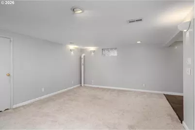 3825 NE 63rd Ave, Portland, OR 97213 - Photo 33