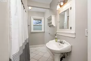 3825 NE 63rd Ave, Portland, OR 97213 - Photo 19