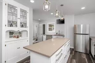 3825 NE 63rd Ave, Portland, OR 97213 - Photo 7