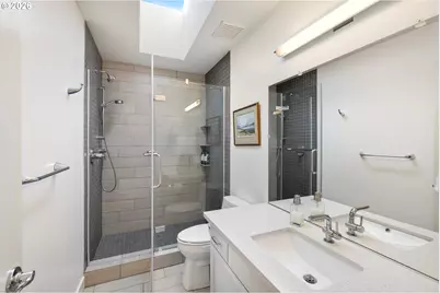 4302 SW Terlyn Ct, Portland, OR 97221 - Photo 37