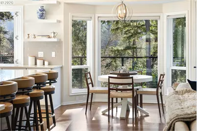 4302 SW Terlyn Ct, Portland, OR 97221 - Photo 17