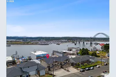 811 SW 13th St, Newport, OR 97365 - Photo 45