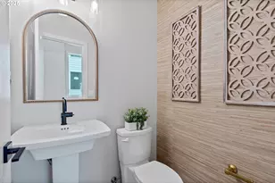 811 Southwest 13th Street, Newport, OR 97365 - Photo 5