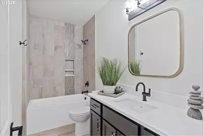 811 SW 13th St, Newport, OR 97365 - Photo 39