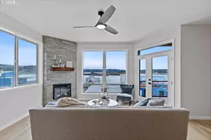 811 Southwest 13th Street, Newport, OR 97365 - Photo 11