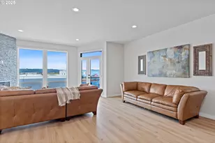 811 Southwest 13th Street, Newport, OR 97365 - Photo 33