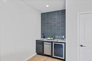 811 Southwest 13th Street, Newport, OR 97365 - Photo 35