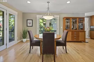 1847 Woodland Terrace, Lake Oswego, OR 97034 - Photo 9
