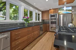 1847 Woodland Terrace, Lake Oswego, OR 97034 - Photo 15