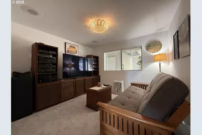 1305 Moore St #402, Brookings, OR 97415 - Photo 23