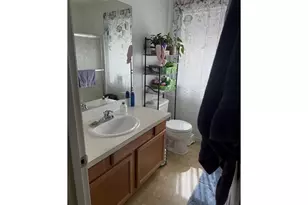 217 NE 146th Ave, Portland, OR 97230 - Photo 3