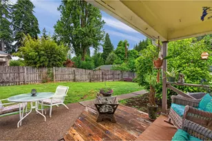 943 NE 7th St, Clatskanie, OR 97016 - Photo 15