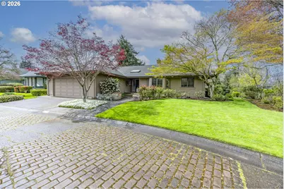 982 Shaughnessy Ln, Eugene, OR 97401 - Photo 3