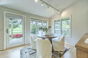 982 Shaughnessy Ln, Eugene, OR 97401 - Photo 15