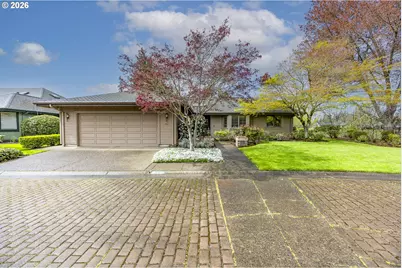 982 Shaughnessy Ln, Eugene, OR 97401 - Photo 1