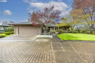 982 Shaughnessy Ln, Eugene, OR 97401 - Photo 1