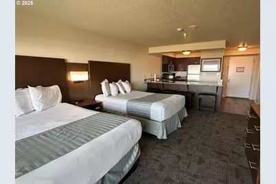 88416 1st Ave #303, Florence, OR 97439 - Photo 13