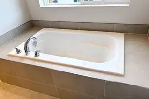 1565 N Young St, Lafayette, OR 97127 - Photo 9