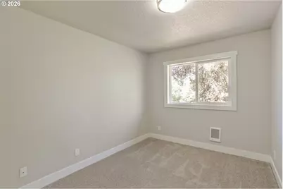 13574 Jason Lee Dr, Oregon City, OR 97045 - Photo 15