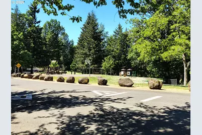 13574 Jason Lee Dr, Oregon City, OR 97045 - Photo 29