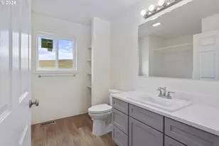 1602 Centerville Hwy, Centerville, WA 98613 - Photo 11
