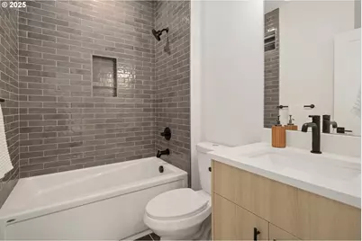 4031 SE Tibbetts St, Portland, OR 97202 - Photo 19