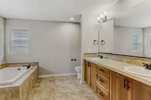 28623 Greenway Dr, Wilsonville, OR 97070 - Photo 17