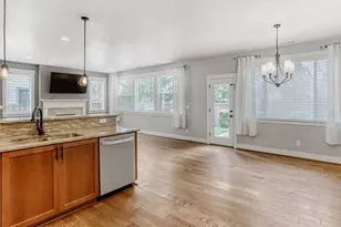 28623 Greenway Dr, Wilsonville, OR 97070 - Photo 11