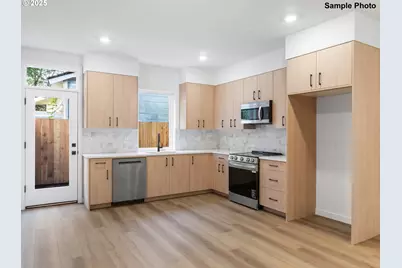 3839 N Willis Blvd #2, Portland, OR 97217 - Photo 5