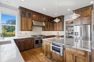 8683 Drury Ln, Salem, OR 97306 - Photo 9