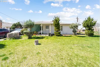 1795 NW 11th St, Hermiston, OR 97838 - Photo 1