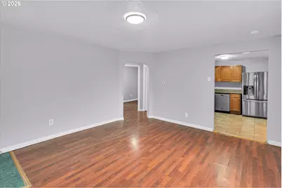 14125 SE Division St, Portland, OR 97236 - Photo 5