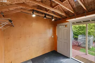 1024 Noble Ave, Coos Bay, OR 97420 - Photo 17