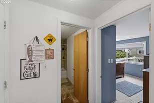 1024 Noble Ave, Coos Bay, OR 97420 - Photo 33