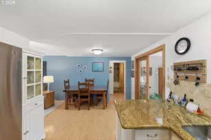 1024 Noble Ave, Coos Bay, OR 97420 - Photo 47
