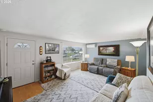 1024 Noble Ave, Coos Bay, OR 97420 - Photo 19