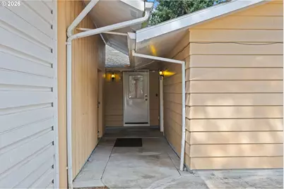 3968 SE Bentley St, Hillsboro, OR 97123 - Photo 35
