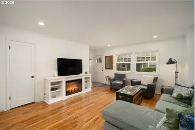 2555 NW Savier St #18, Portland, OR 97210 - Photo 9