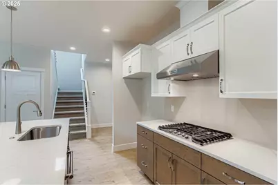 7827 SW Thornbridge Ter, Beaverton, OR 97007 - Photo 13