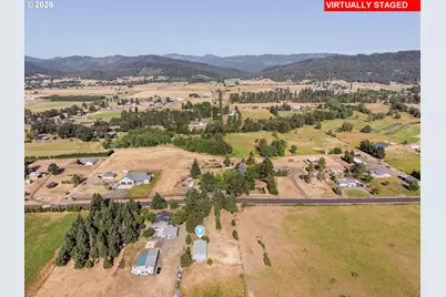 7944 Lookingglass Rd, Roseburg, OR 97471 - Photo 13