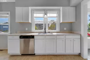481 S Pine St, Canby, OR 97013 - Photo 11