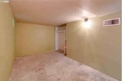481 S Pine St, Canby, OR 97013 - Photo 35