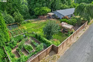 8951 S Good Ln, Canby, OR 97013 - Photo 3