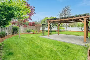2520 NW Pinehurst Dr, McMinnville, OR 97128 - Photo 33