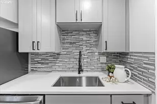 12875 SW Dale Cir, Beaverton, OR 97008 - Photo 17