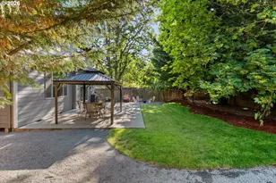 6316 SE Karpstein Pl, Hillsboro, OR 97123 - Photo 37